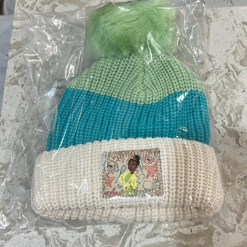 Disney Love Your Melon Princess Tiana Kids Beanie - Picture 3 of 4